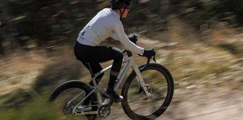 Dominate extreme trails with elite bike carbon technology!