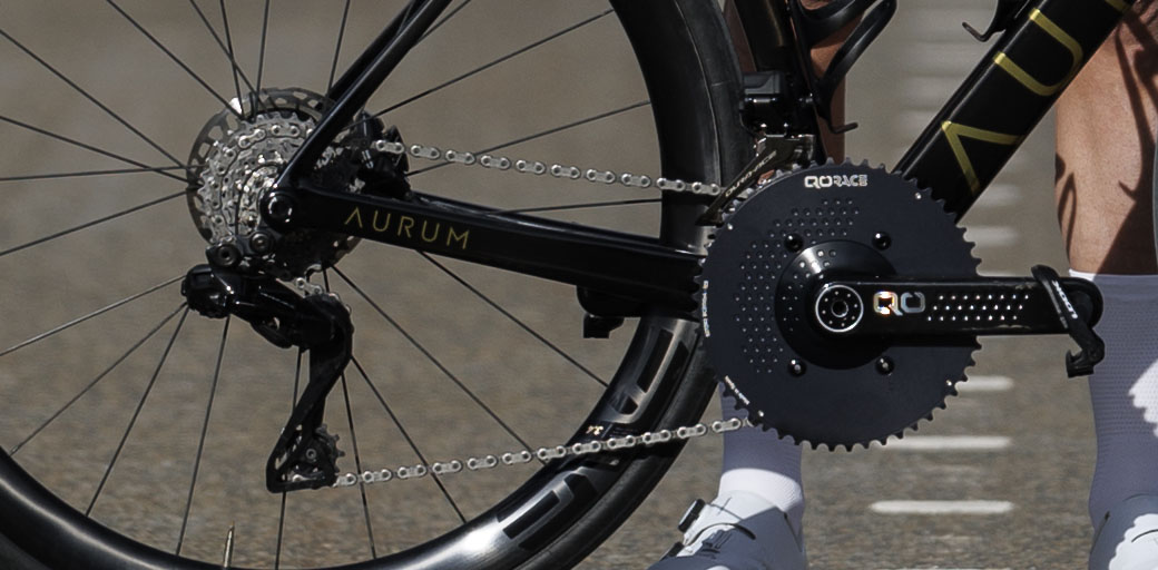 carbon road crankset