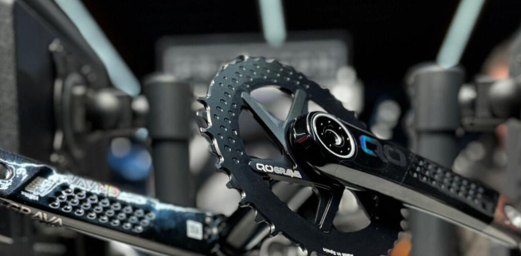 carbon cranks designing