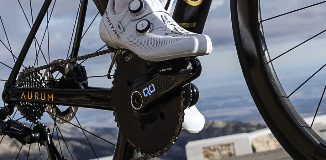carbon cranksets for road bikes
