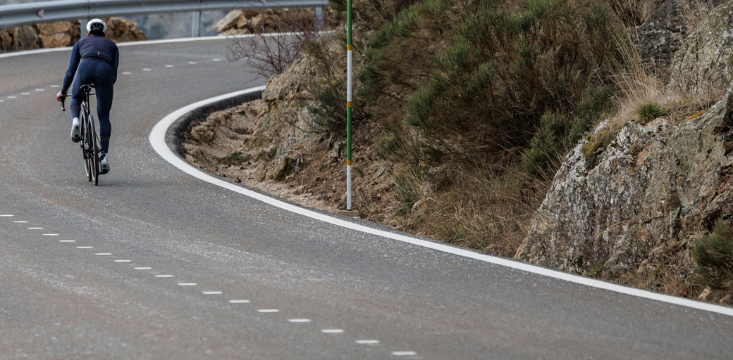 road mountain bike