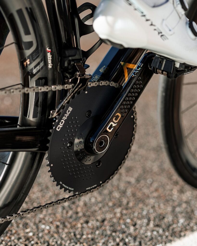 carbon road crankset